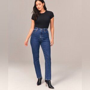 Abercrombie & Fitch Curve Love Ultra High Rise 90s Slim Straight Jean size 14 32